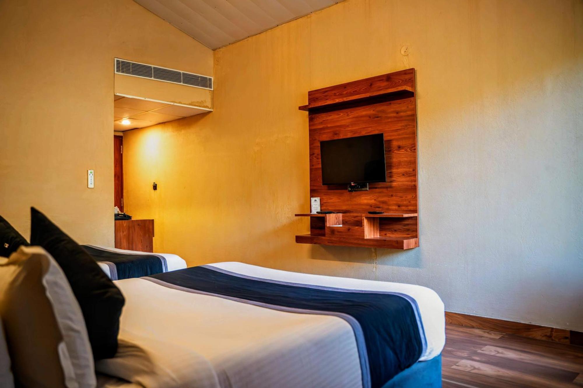 The Divine Hills Resort Nai Room photo