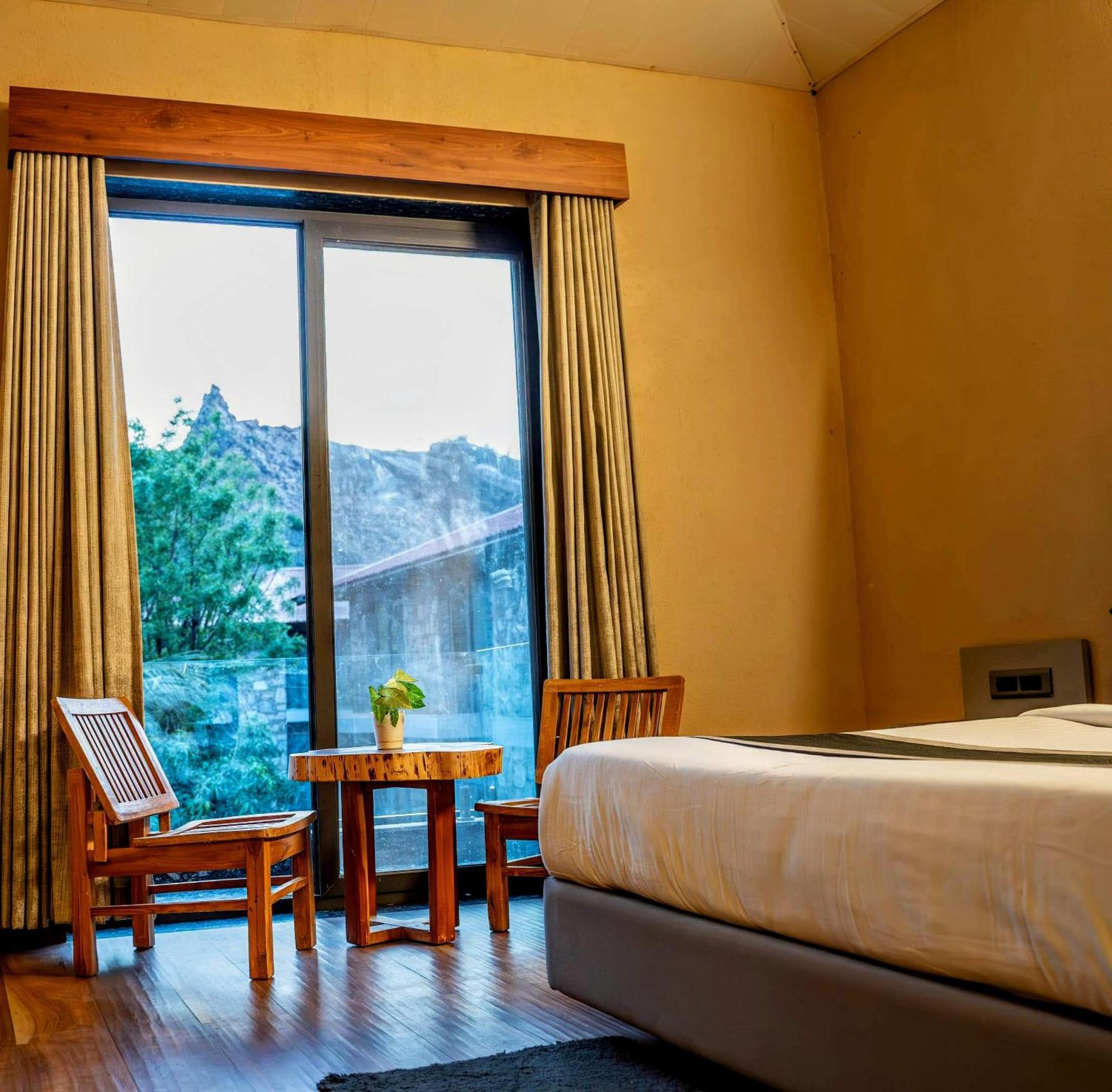 The Divine Hills Resort Nai Room photo