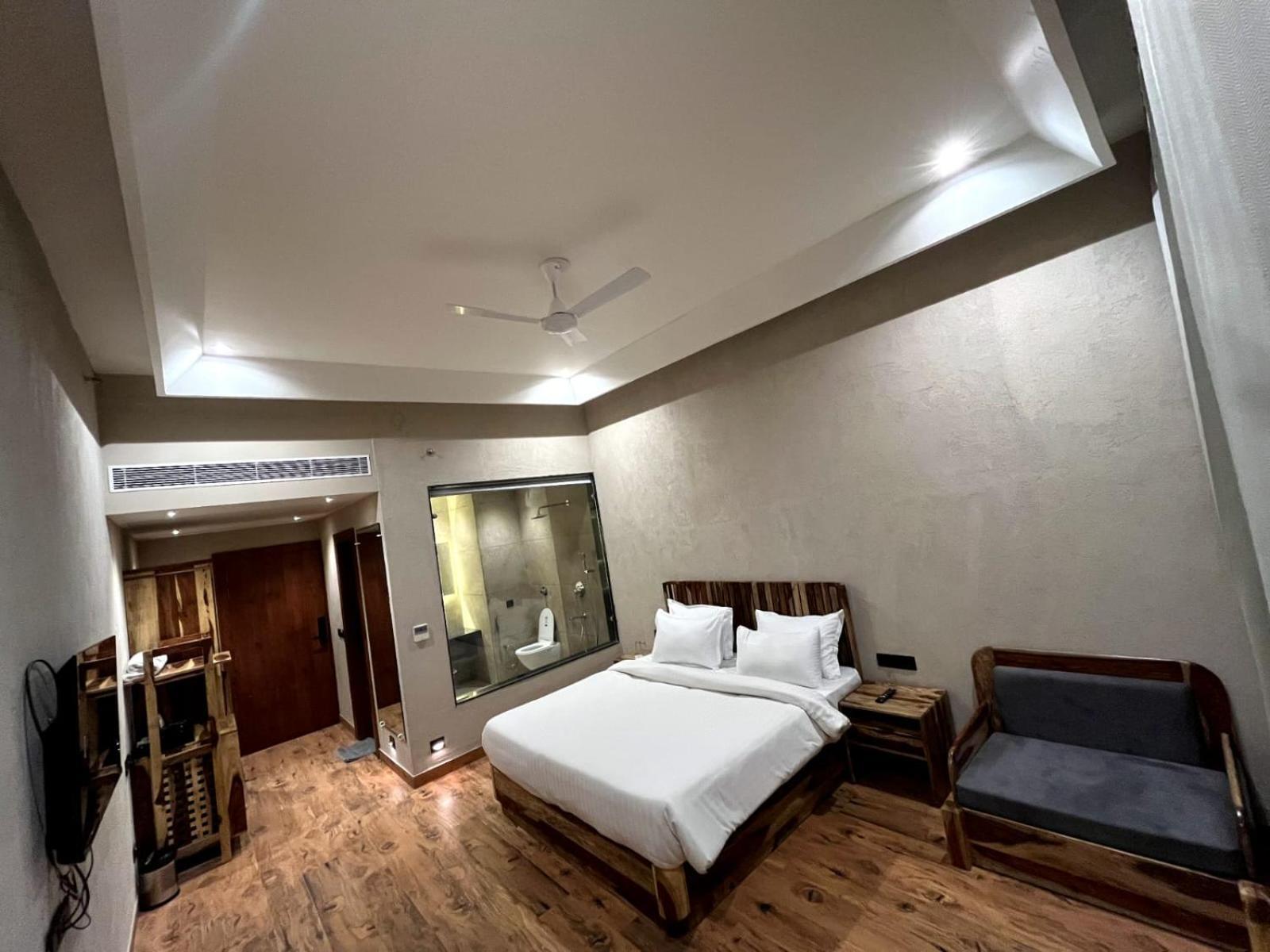 The Divine Hills Resort Nai Exterior photo
